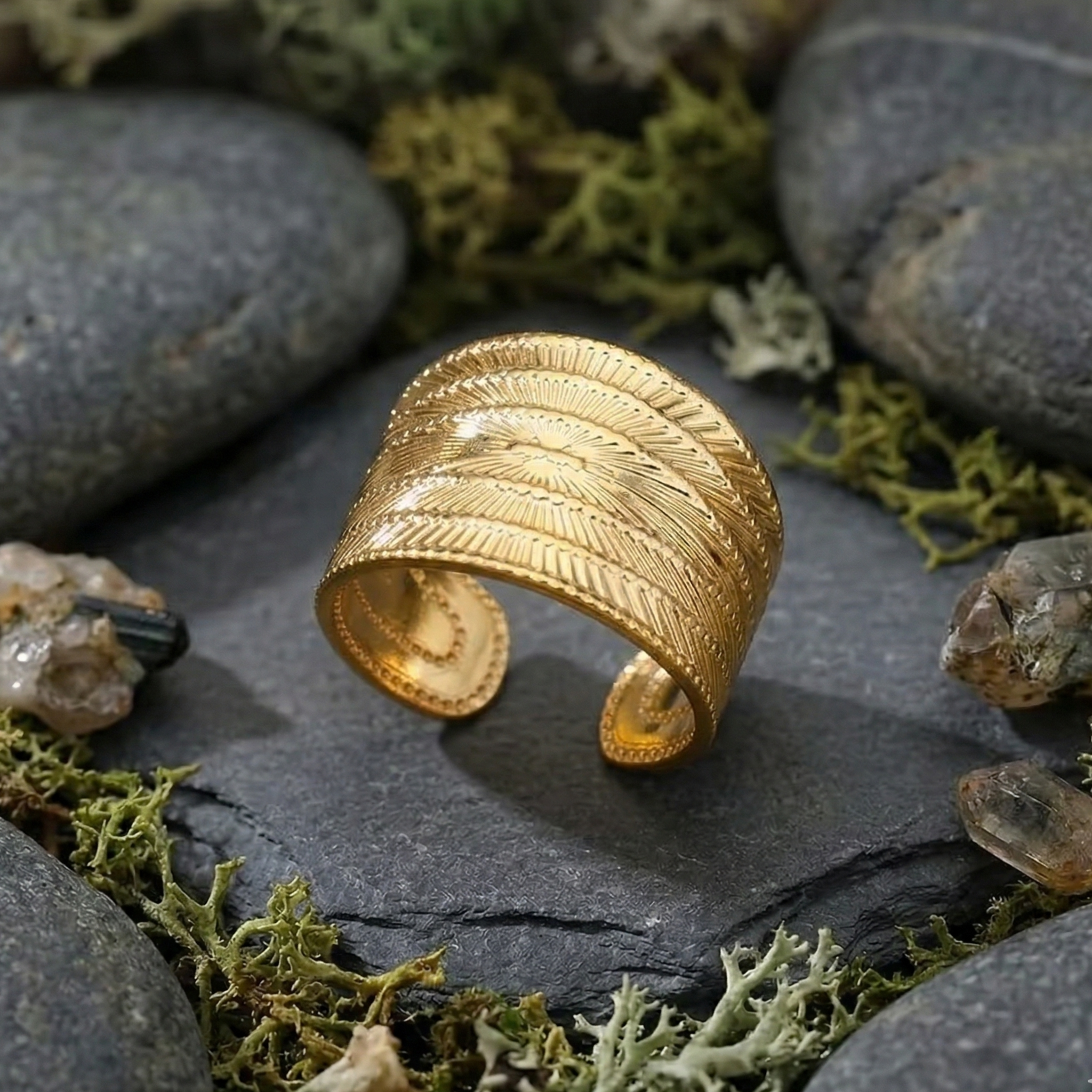 Anillos anchos y gruesos de acero inoxidable para mujer, color dorado.