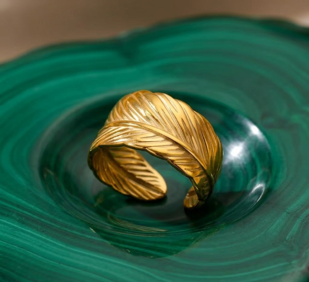 Anillos anchos y gruesos de acero inoxidable para mujer, color dorado.