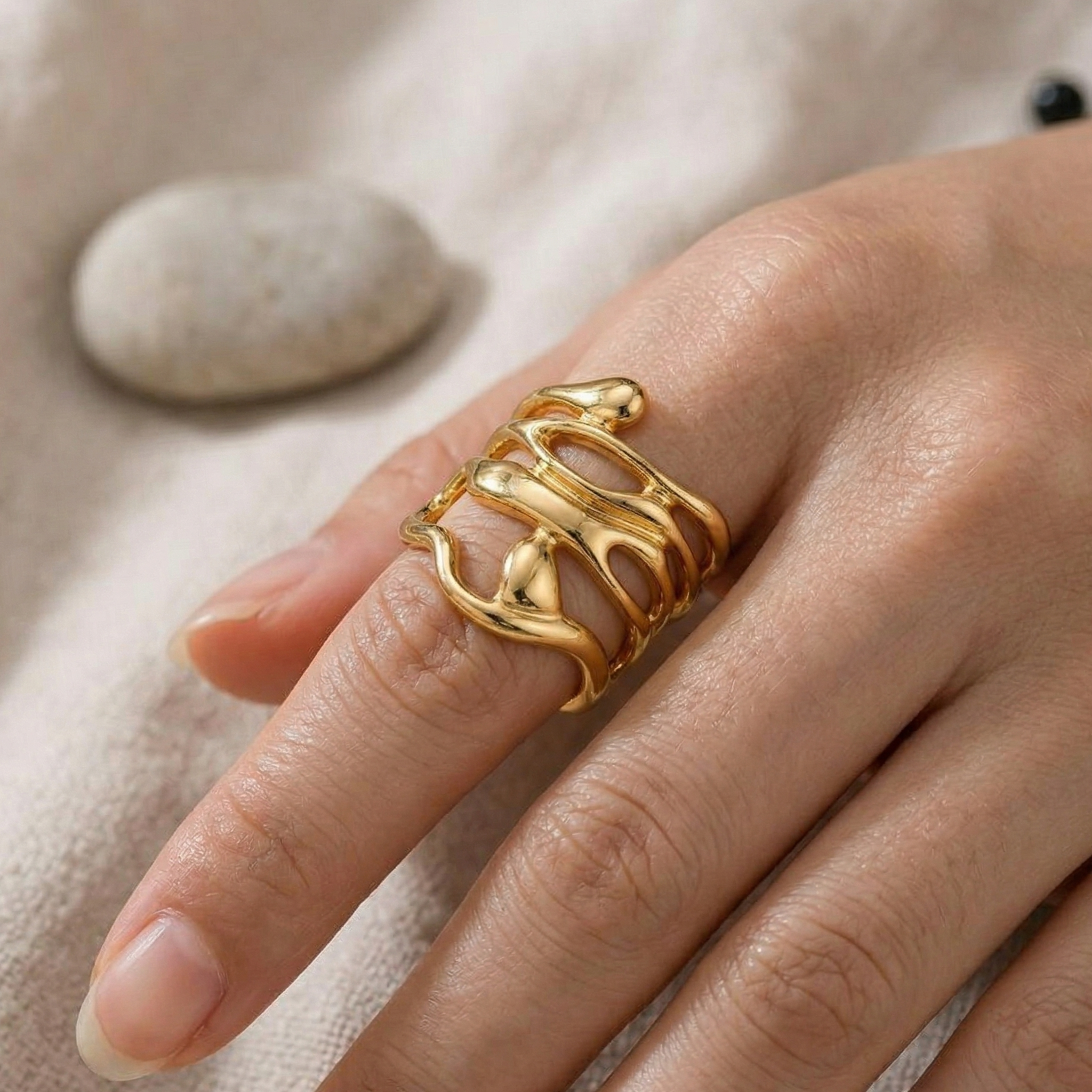 Anillos anchos y gruesos de acero inoxidable para mujer, color dorado.